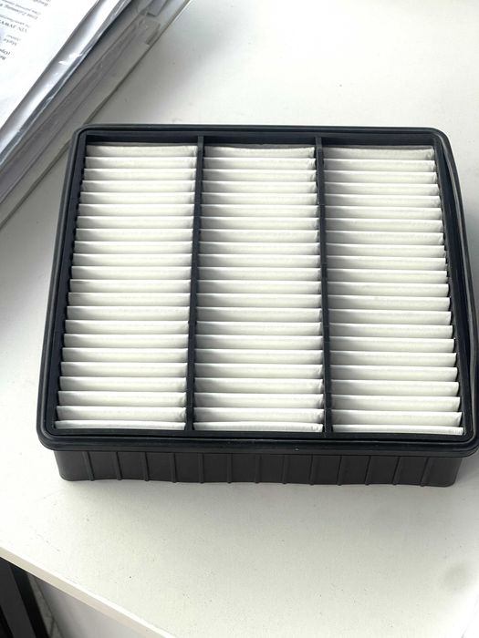 Filtr powietrza Knecht LX 1076 wkład filtra HONDA MITSUBISHI – NOWY